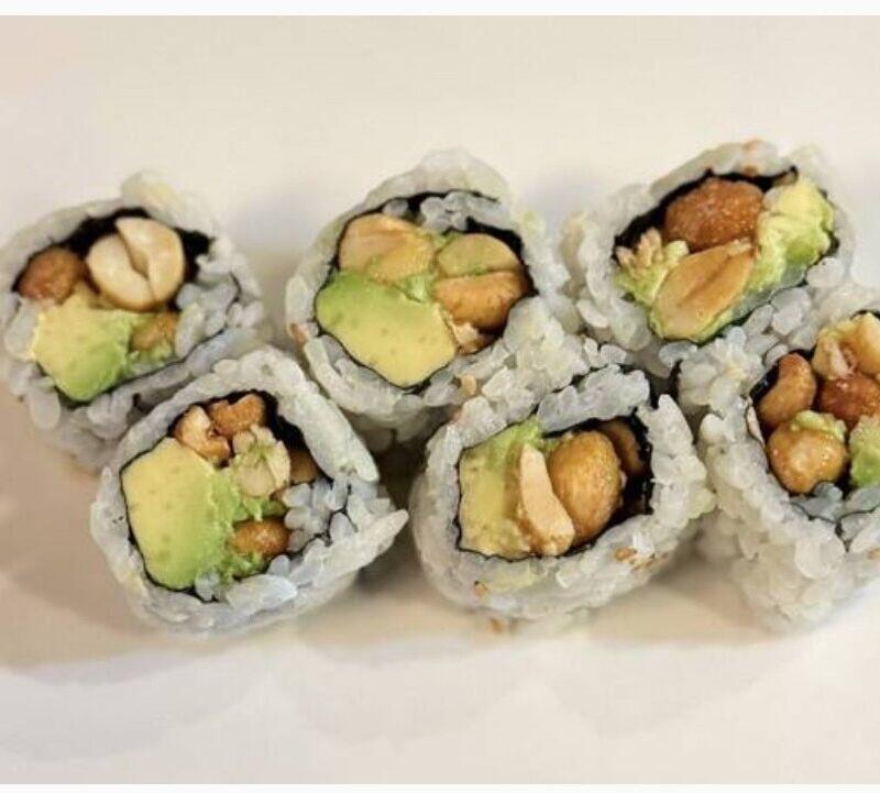 Peanut Avocado Roll (6pc)