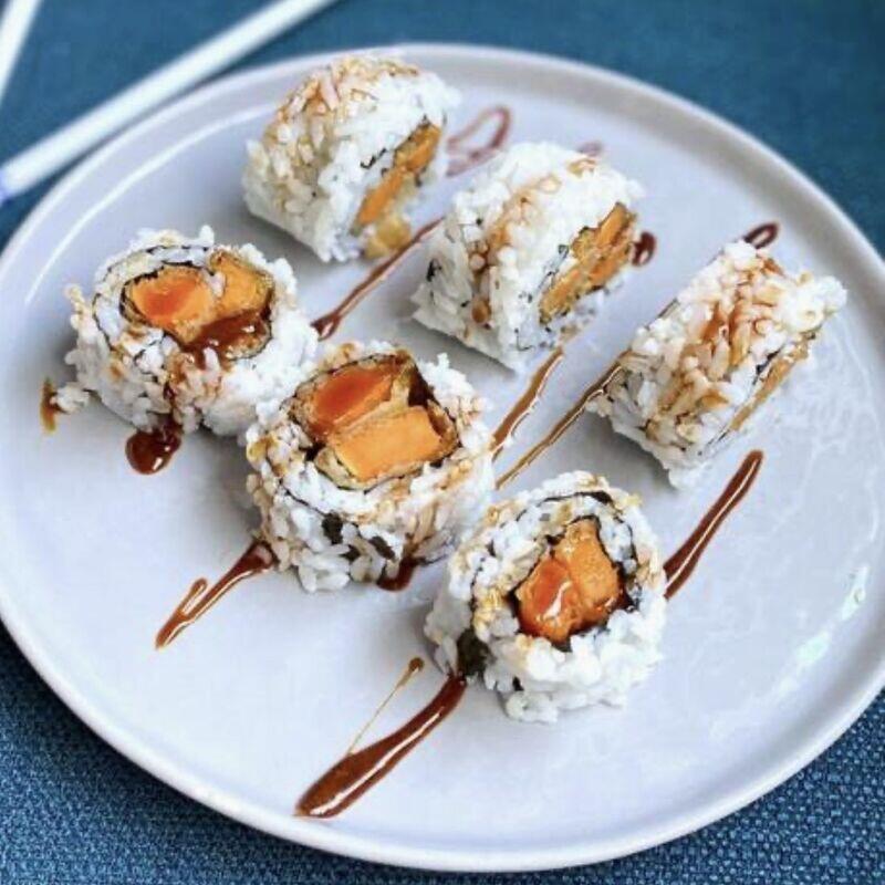 Sweet Potato  Roll (6pc)