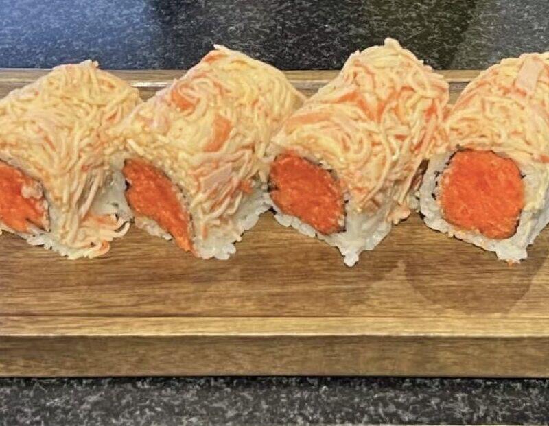 Fantastic Roll (8pc)