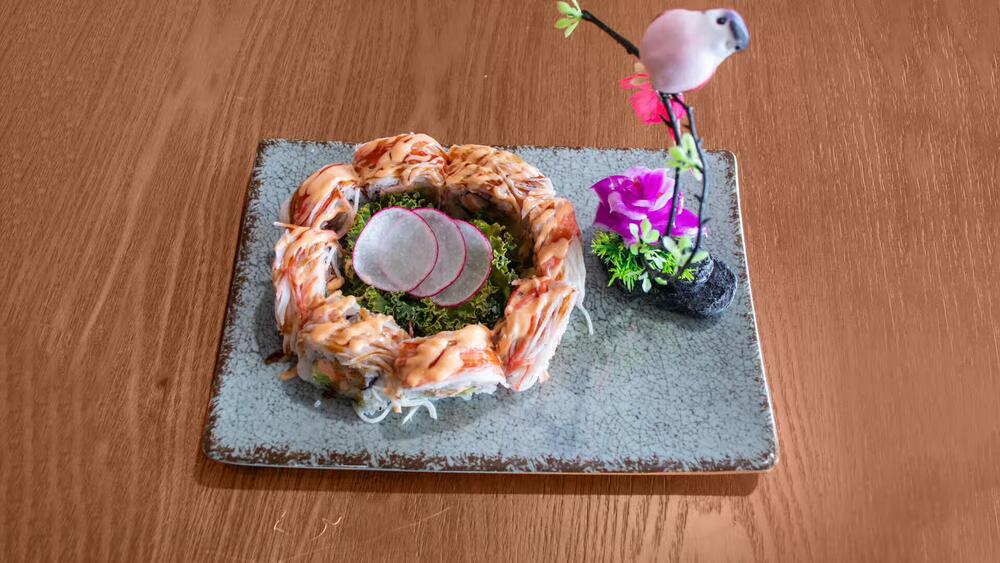 Sake  / Incredible Roll (8pc)