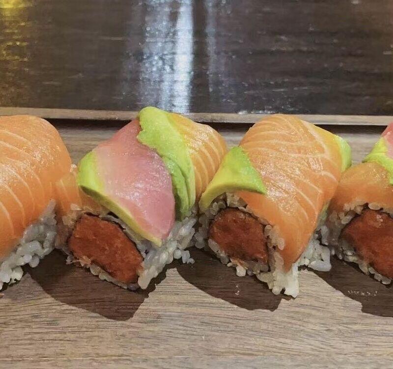Pink Lady Roll (8pc)