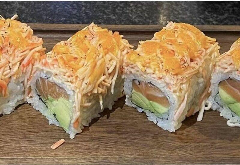 Yan's Special Roll (8pc)
